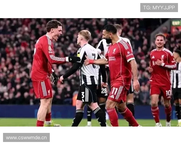 利物浦重返英超争冠行列,对赛季末段竞争格局带来关键变化 利物浦重返英超争冠行列,对赛季末段竞争格局带来关键变化