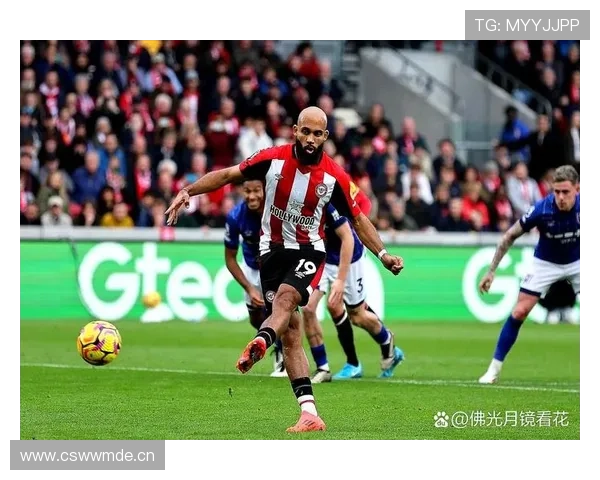 曼联引援砸2亿资金,当前赛季阵容调整显现问题,整体表现稳定性面临考验 曼联引援砸2亿资金,当前赛季阵容调整显现问题,整体表现稳定性面临考验