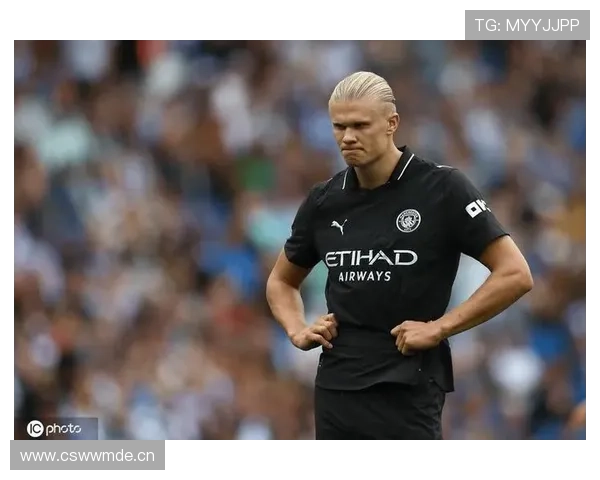 哈兰德vs德罗巴:冲击力统治力对比与差距分析 哈兰德vs德罗巴:冲击力统治力对比与差距分析